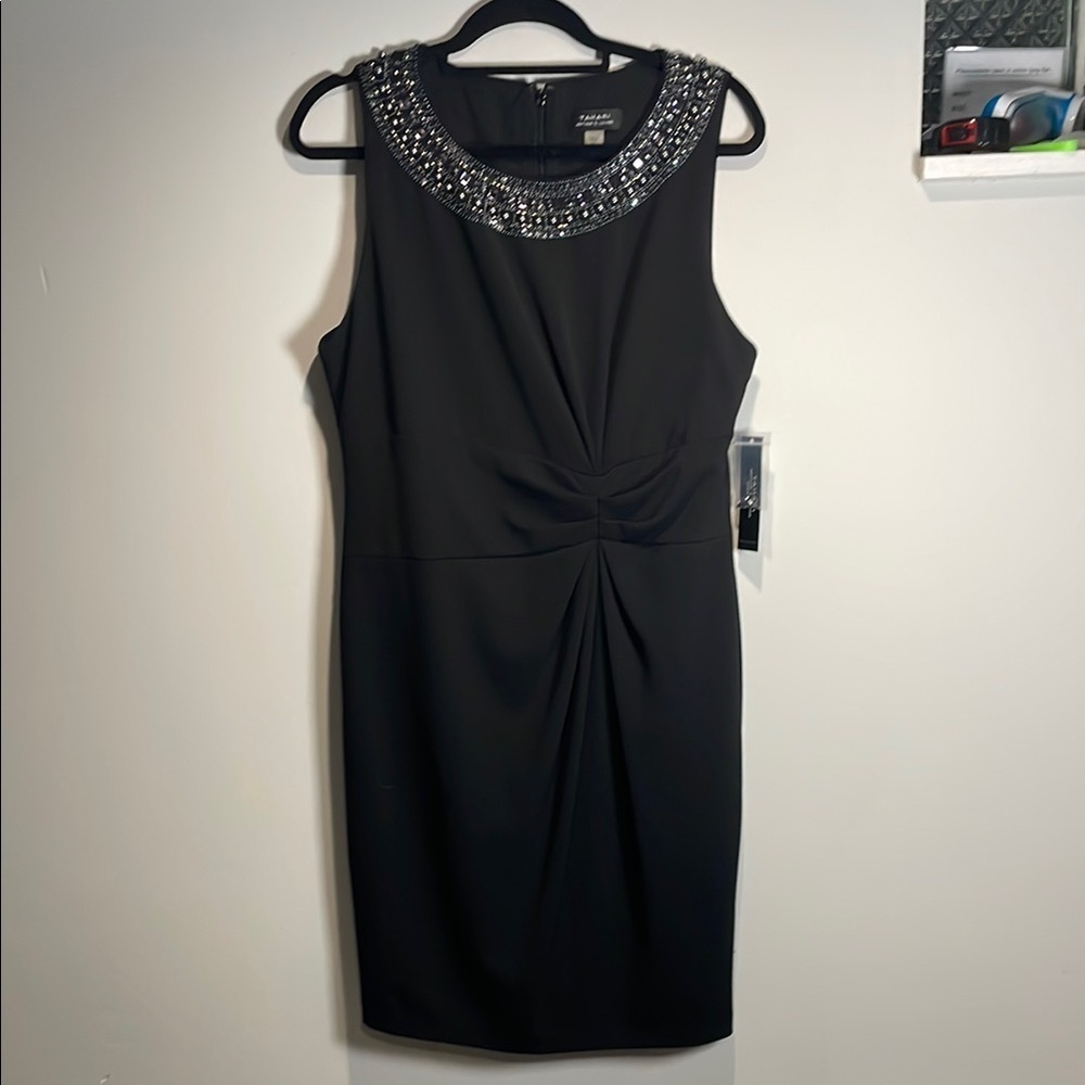 Tahari ASL Cocktail Dress Embellished Neck Ruched Size 14 nwt - Picture 2 of 13